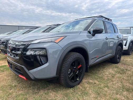 Boulder Gray Pearl 2026 Nissan Rogue Rock Creek