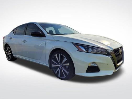 2021 Nissan Altima 2.5 SR