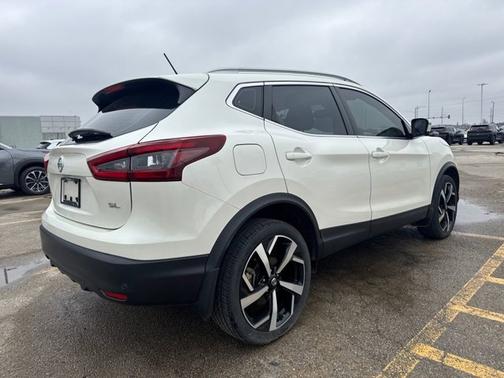 2021 Nissan Rogue Sport SL