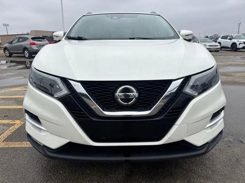 2021 Nissan Rogue Sport SL