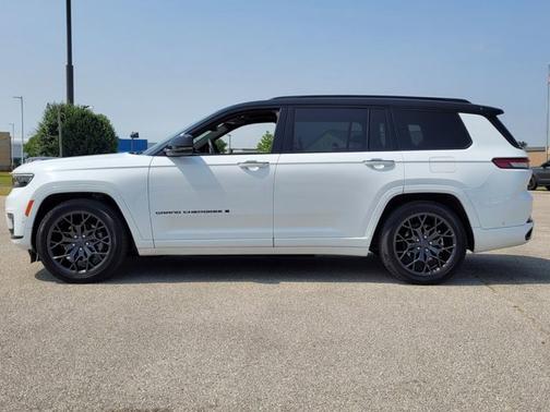 2023 Jeep Grand Cherokee L Summit Reserve