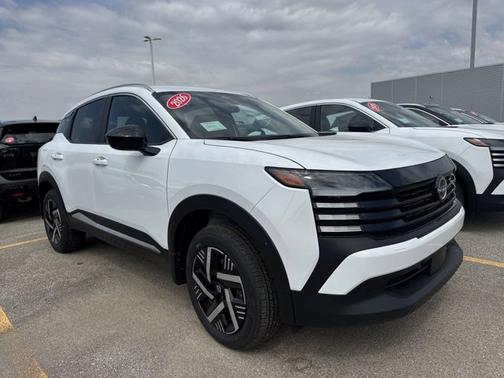 Fresh Powder 2026 Nissan Kicks SV