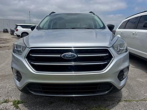 Ingot Silver 2018 Ford Escape SE
