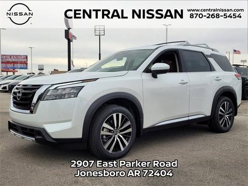 2025 Nissan Pathfinder Platinum