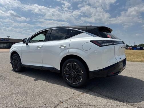 2025 Nissan Murano Platinum