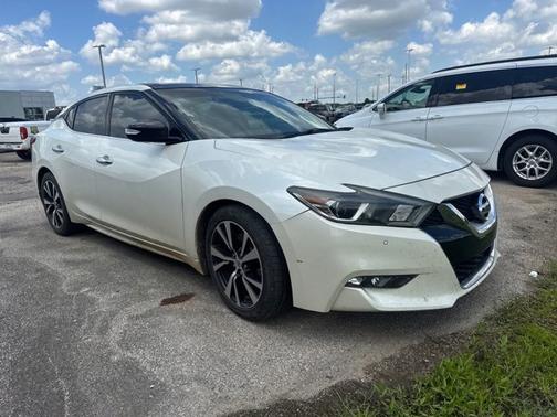 Pearl White 2016 Nissan Maxima 3.5 SL