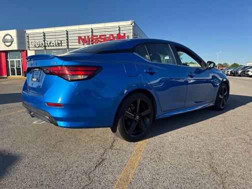 2022 Nissan Sentra SR
