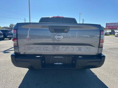 2026 Nissan Frontier S