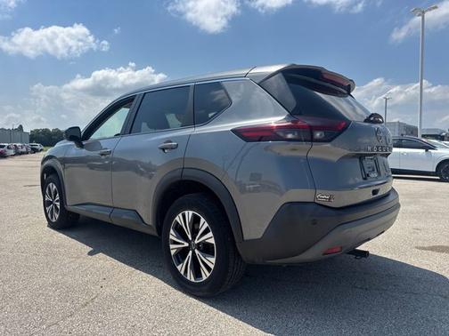Gun Metallic 2022 Nissan Rogue SV