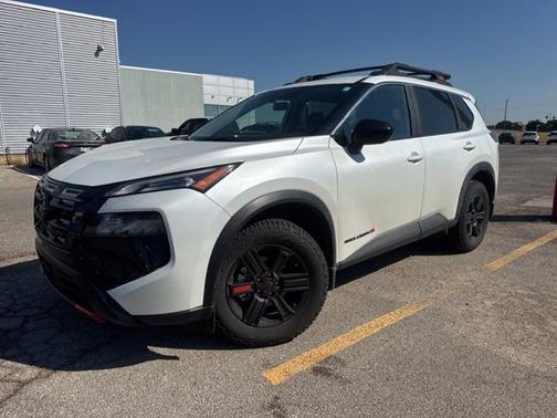 Everest White Pearl 2025 Nissan Rogue Rock Creek