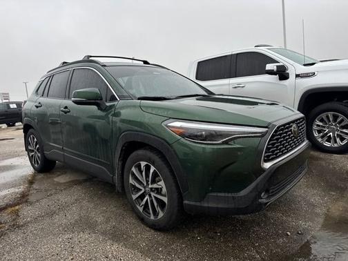 2024 Toyota Corolla Cross XLE