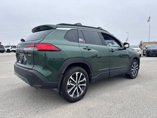 2024 Toyota Corolla Cross XLE