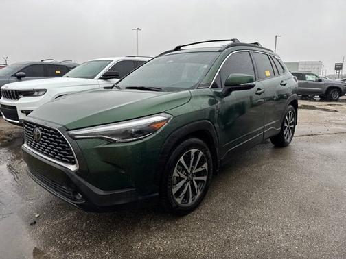 2024 Toyota Corolla Cross XLE