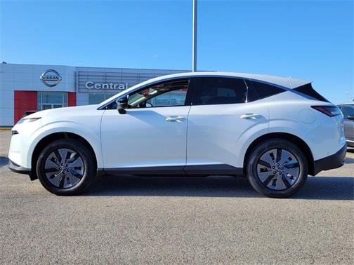 2025 Nissan Murano SL