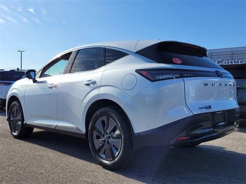 2025 Nissan Murano SL