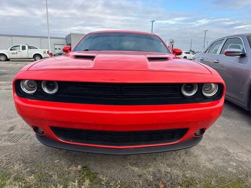 2022 Dodge Challenger SXT
