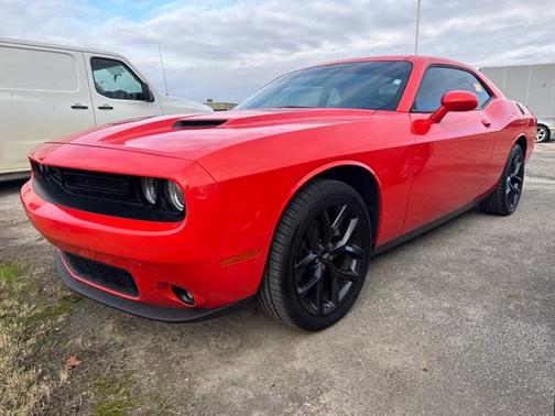 2022 Dodge Challenger SXT