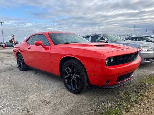 2022 Dodge Challenger SXT