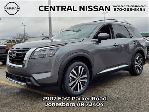 2025 Nissan Pathfinder Platinum