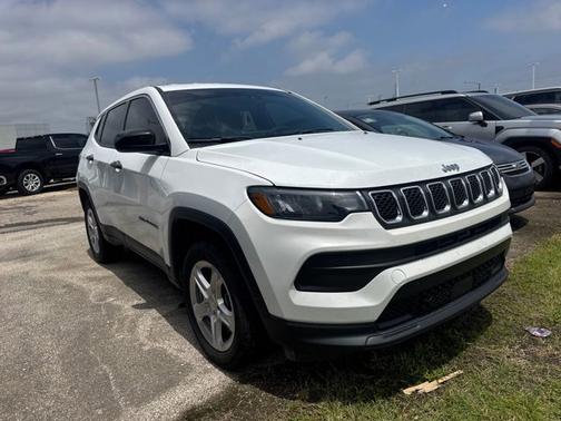 Bright White Clearcoat 2023 Jeep Compass Sport