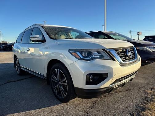 2020 Nissan Pathfinder Platinum