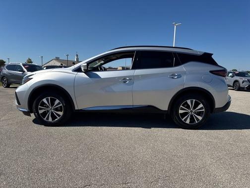 2023 Nissan Murano SV