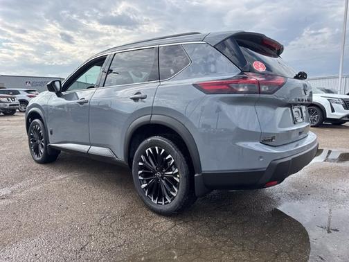 Boulder Gray Pearl 2027 Nissan Rogue Dark Armor