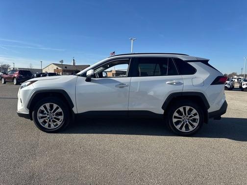 2024 Toyota RAV4 XLE Premium