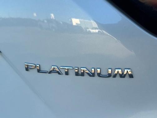 2023 Nissan Murano Platinum