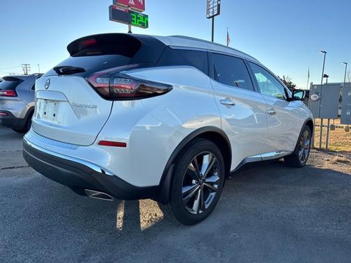 2023 Nissan Murano Platinum