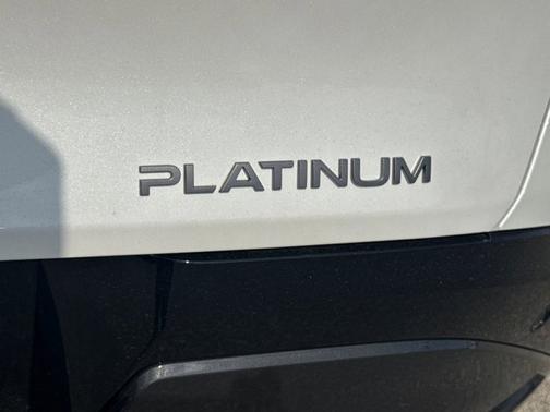 2025 Nissan Murano Platinum