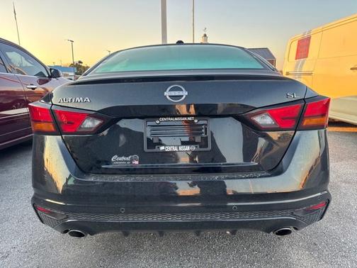 2025 Nissan Altima SL