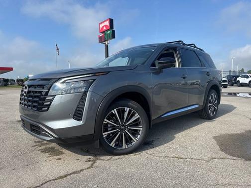 Gun Metallic 2026 Nissan Pathfinder Platinum