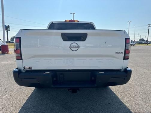 2026 Nissan Frontier S