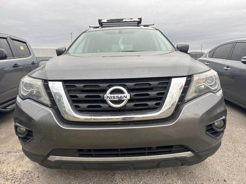 Gun Metallic 2020 Nissan Pathfinder Platinum