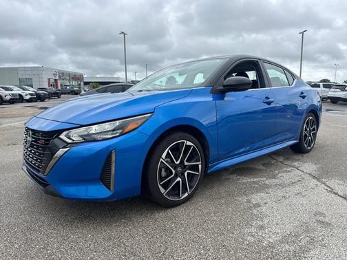 Electric Blue Metallic/Super Black 2024 Nissan Sentra SR
