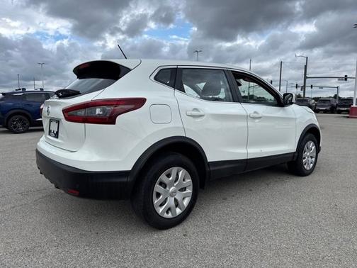 2020 Nissan Rogue Sport S