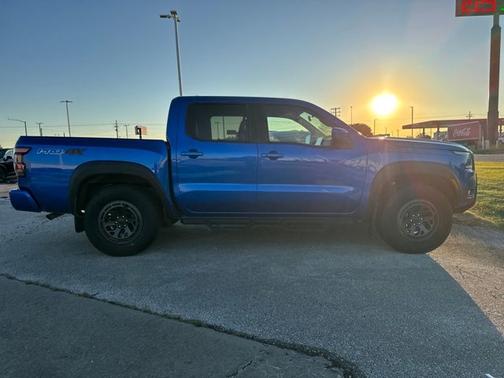 2025 Nissan Frontier PRO-4X