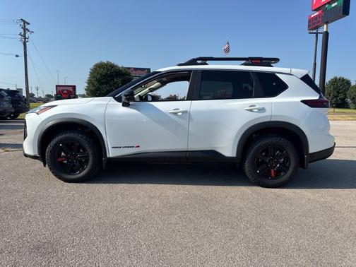 Everest White Pearl Tricoat 2026 Nissan Rogue Rock Creek