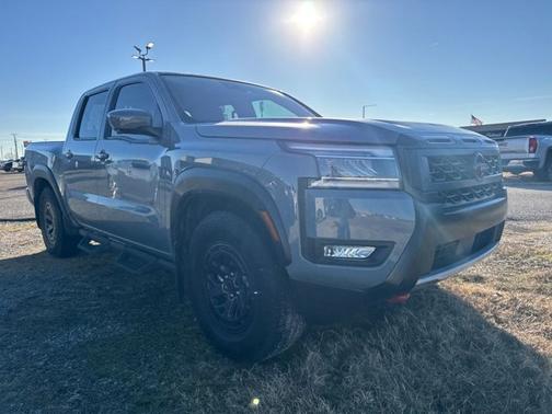 2025 Nissan Frontier PRO-X