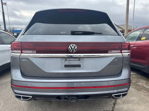 2024 Volkswagen Atlas 2.0T SEL Premium R-Line