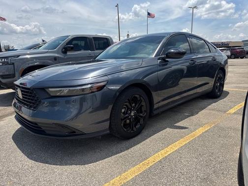 Gray 2025 Honda Accord SE
