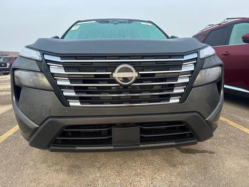 Gun Metallic 2026 Nissan Rogue S