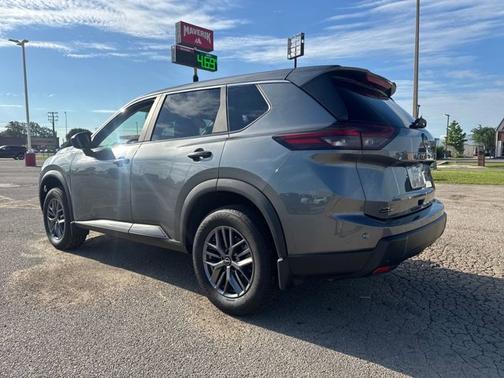Gun Metallic 2026 Nissan Rogue S