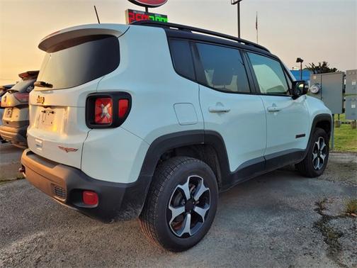 2021 Jeep Renegade Trailhawk