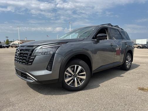 Gun Metallic 2026 Nissan Pathfinder SL
