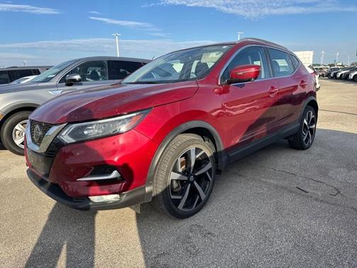 2022 Nissan Rogue Sport SL