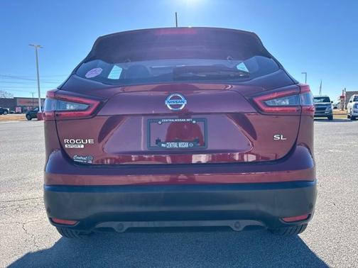 2022 Nissan Rogue Sport SL