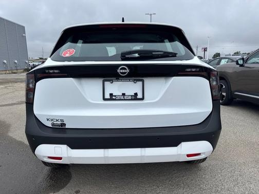 2026 Nissan Kicks S