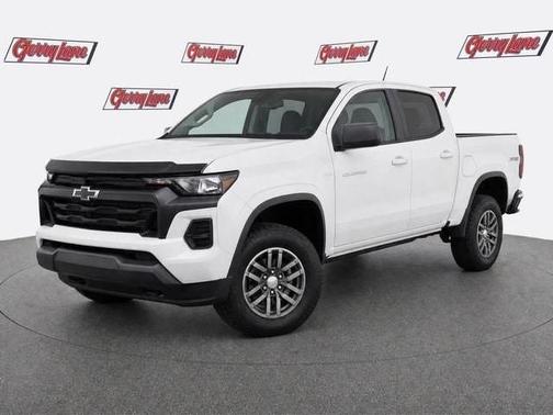 Summit White 2025 Chevrolet Colorado LT